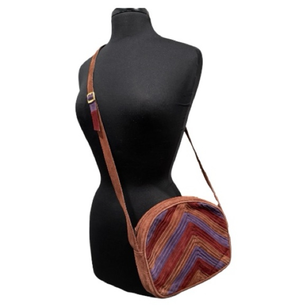 Bruno Magli Vintage Suede Chevron Crossbody Rare Textured Retro Designer Bag